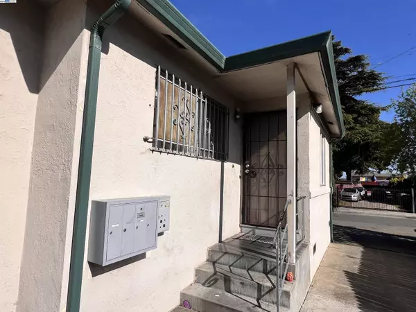 Oakland, CA 94603,2119 94Th Ave
