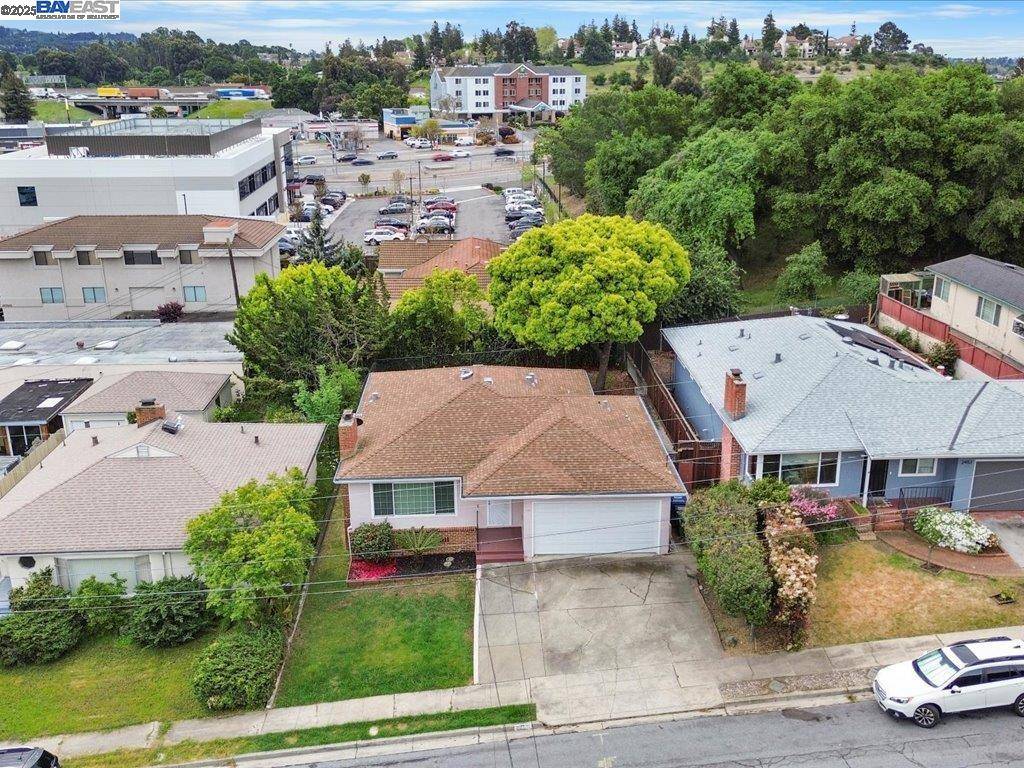 Castro Valley, CA 94546,2457 San Carlos Ave