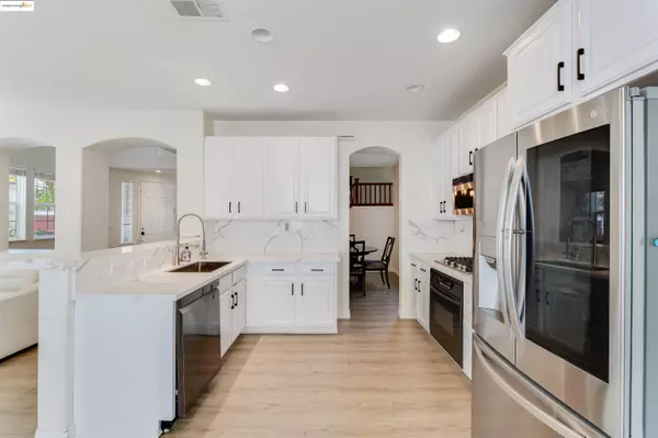 569 Primitivo Ct, Fairfield, CA 94534