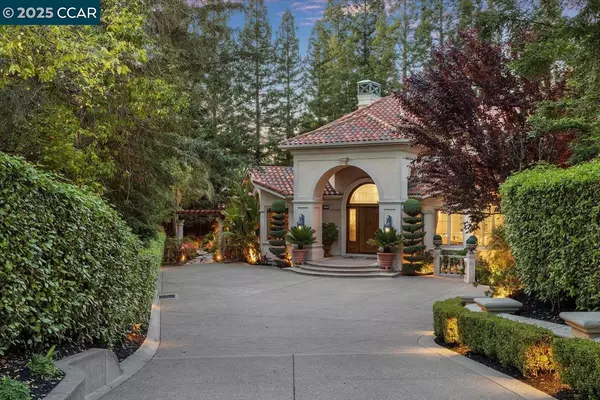 172 East Ln, Alamo, CA 94507