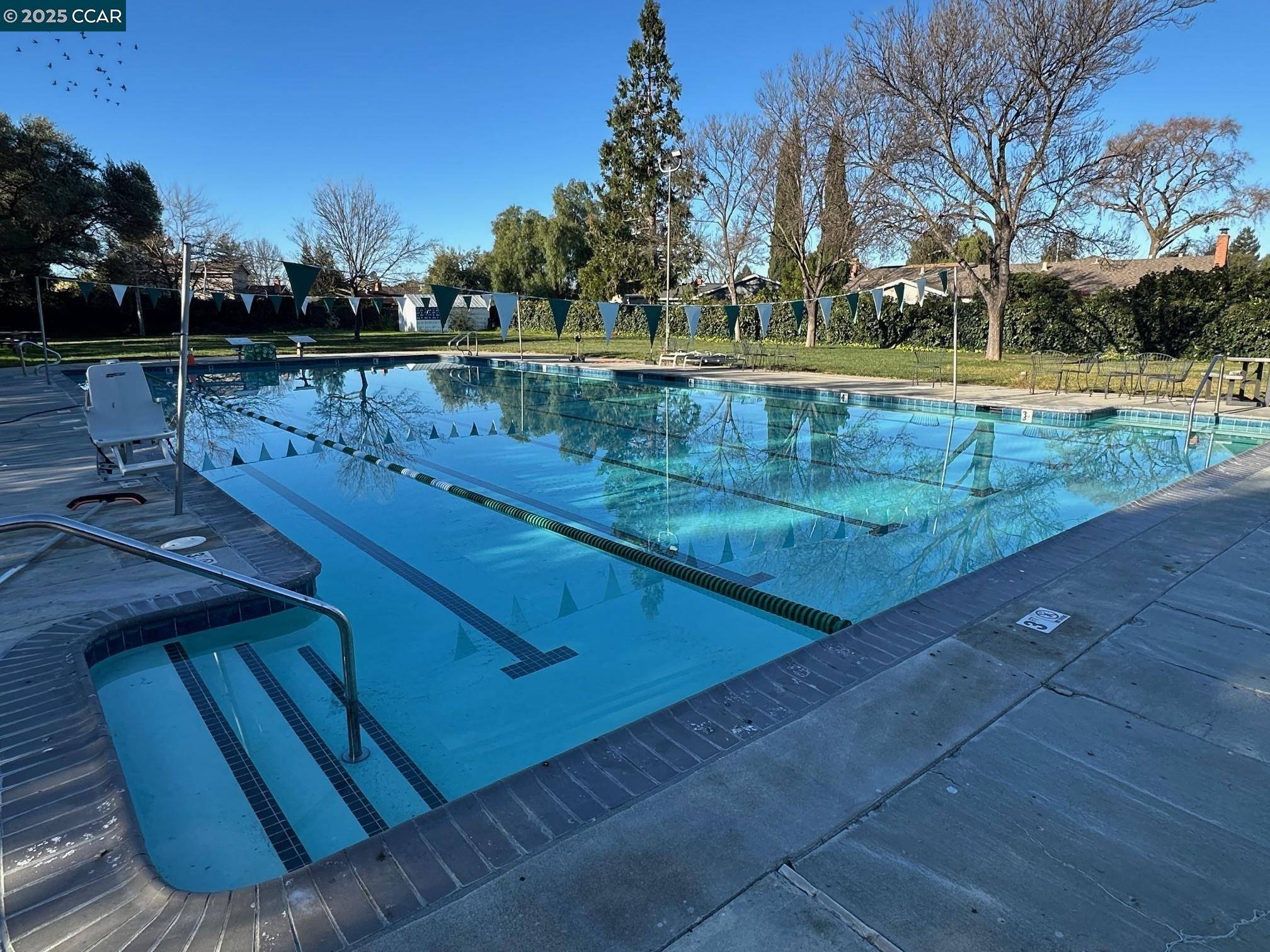 Concord, CA 94521,4554 Concord Blvd