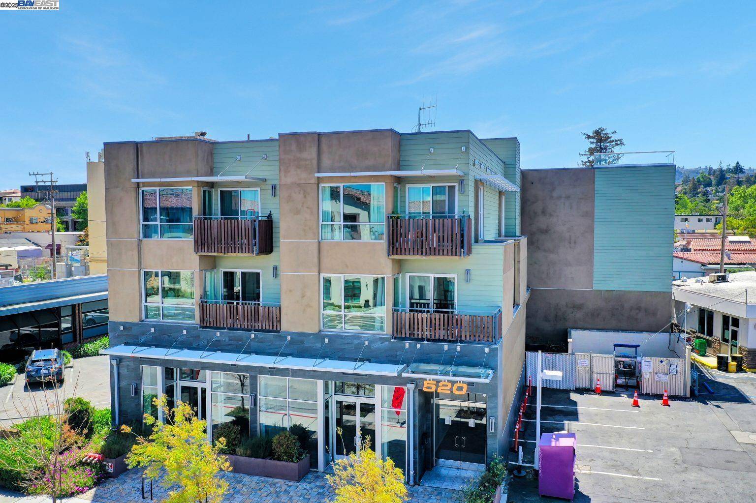 San Carlos, CA 94070,520 El Camino Real #307