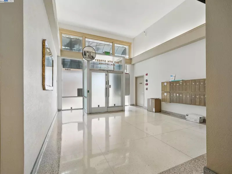 212 9Th St, Unit 308, Oakland, CA 94607