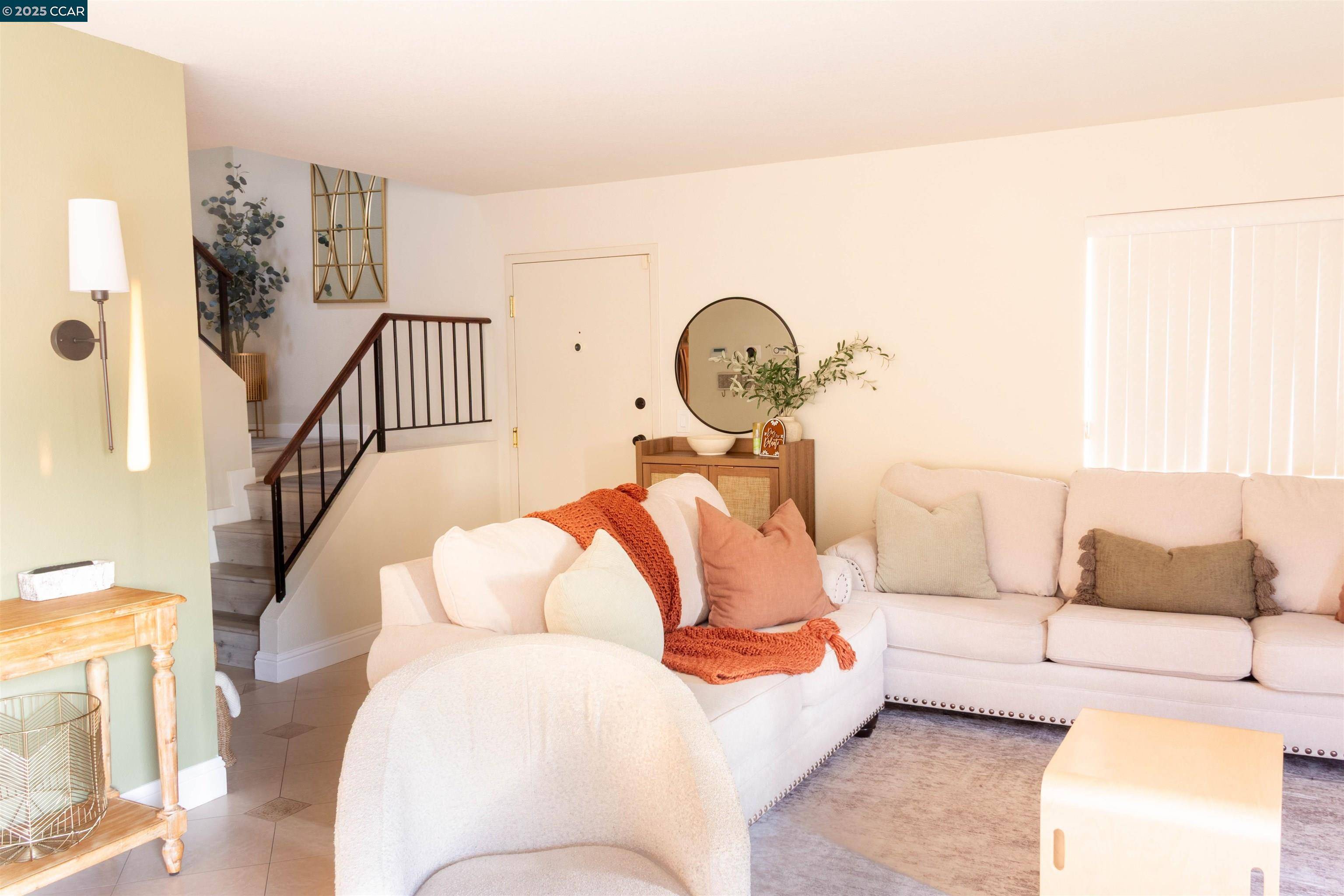 303 Atlas Dr #4,  Hercules,  CA 94547