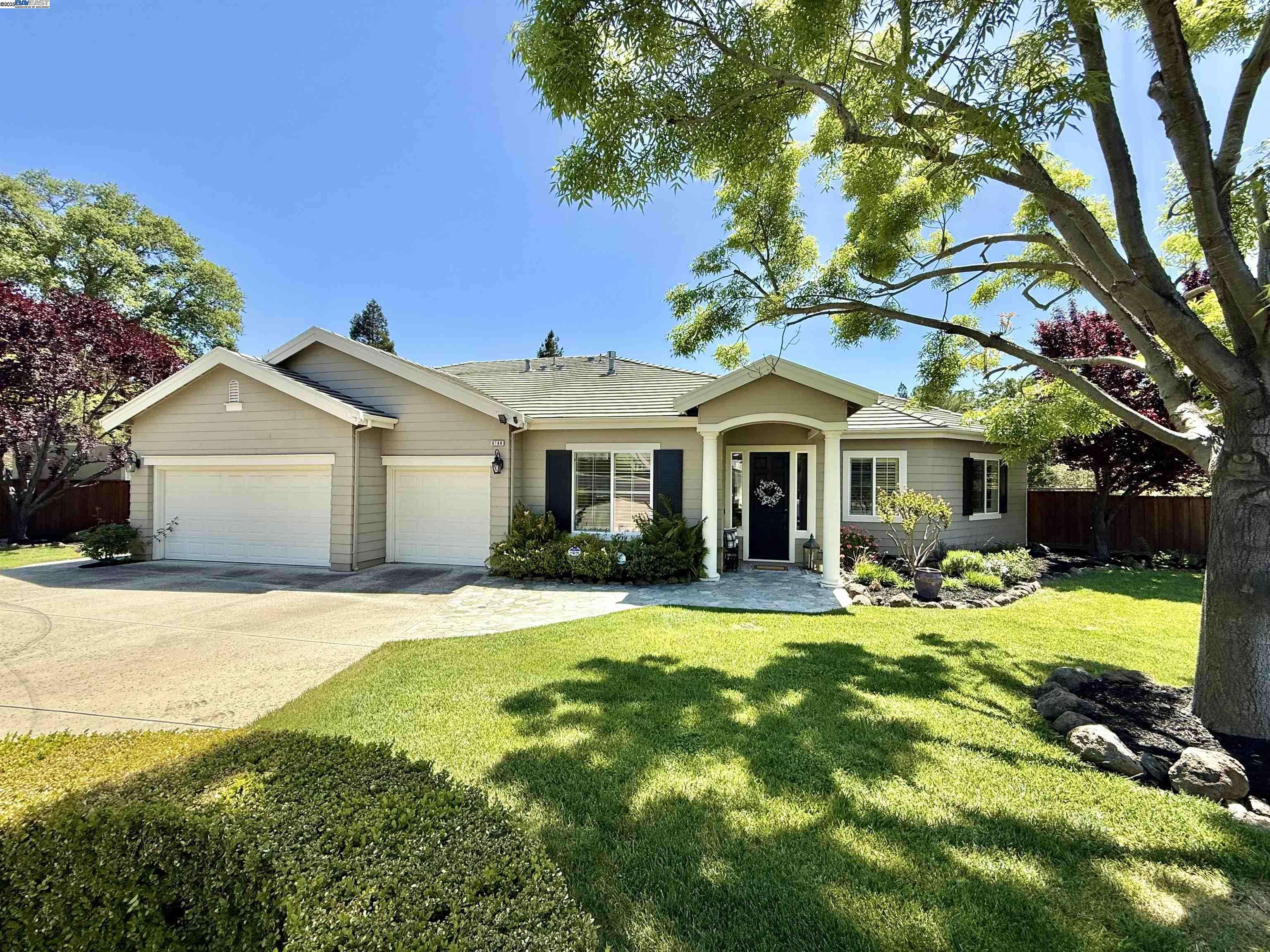 6788 Riddell St, Pleasanton, CA 94566