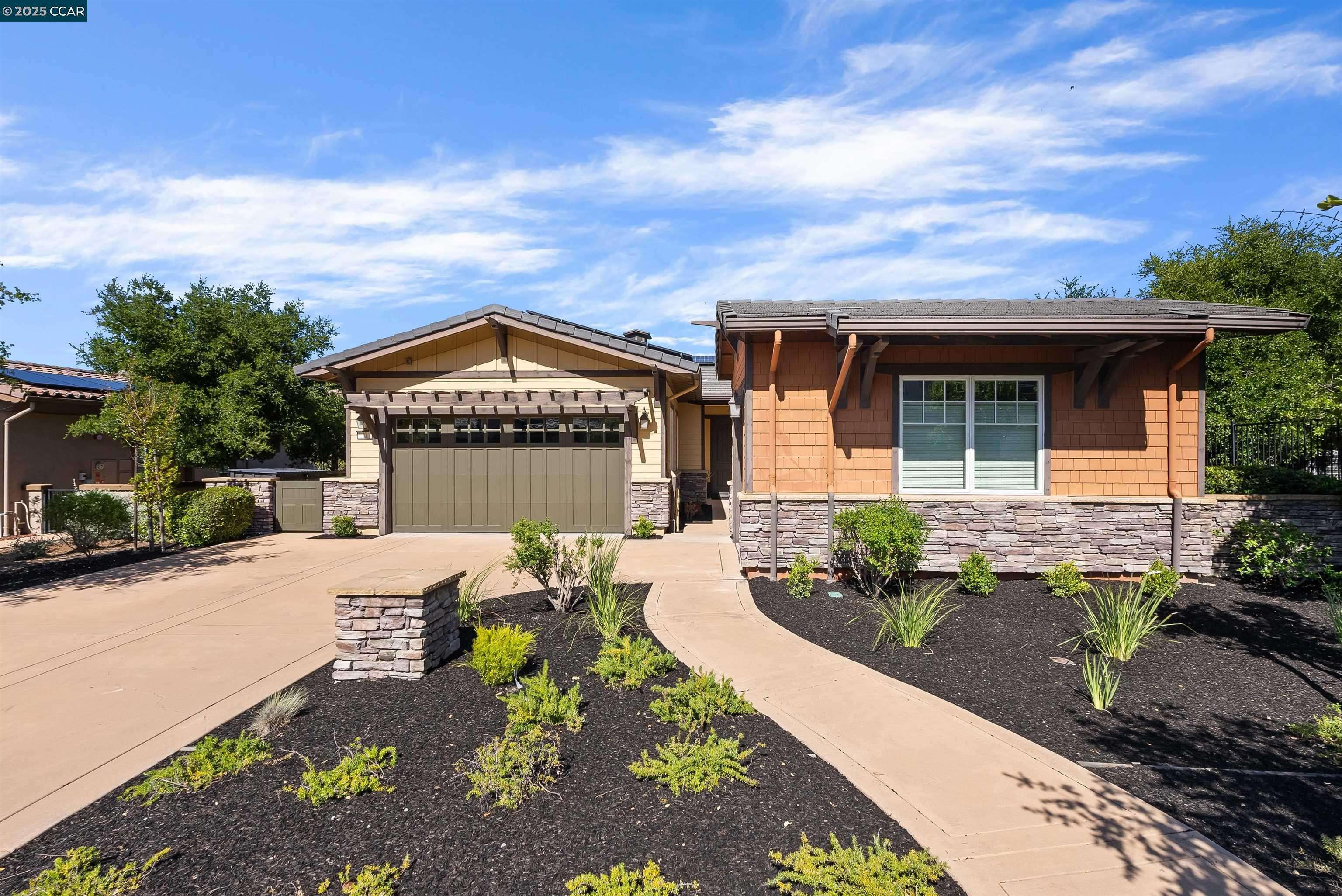 Orinda, CA 94563,17 Wilder Road