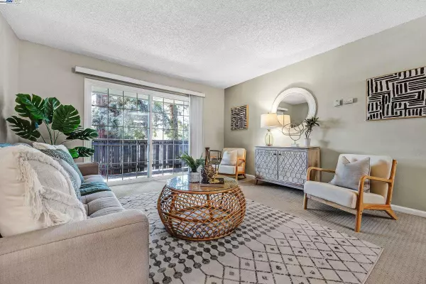 Dublin, CA 94568,7323 Starward Dr #15