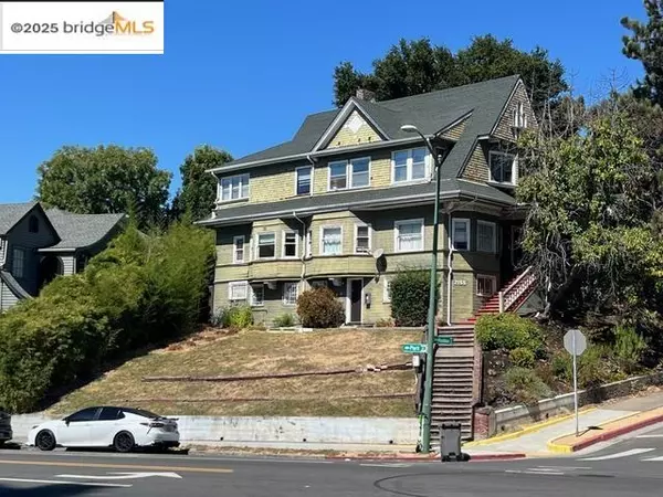Oakland, CA 94606,2155 Park Blvd