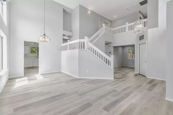 5132 Pioneer Way, Antioch, CA 94531