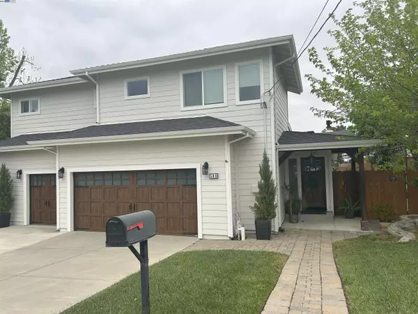 Pleasanton, CA 94566,588 E Angela St