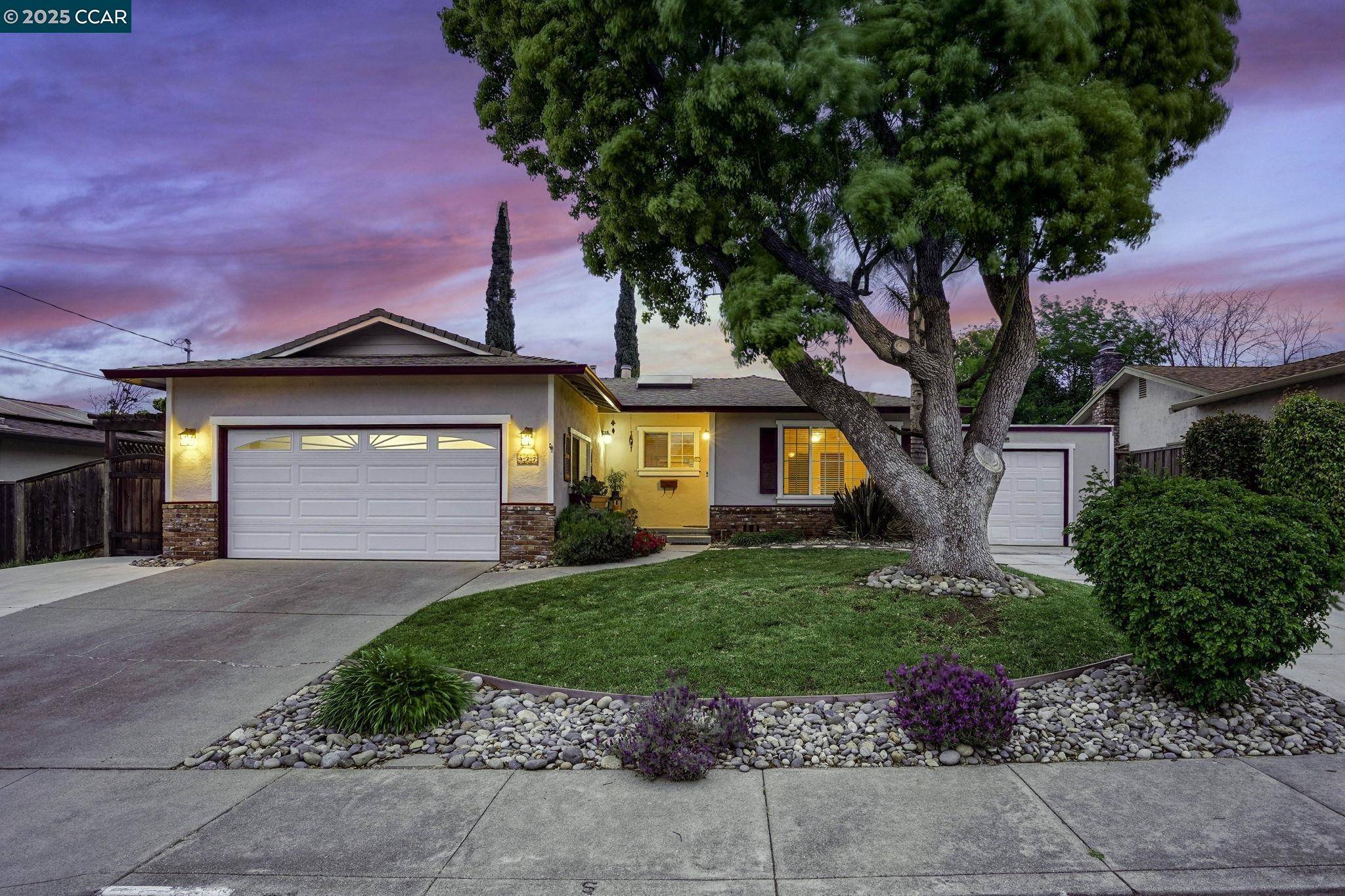 427 Dale Rd, Martinez, CA 94553