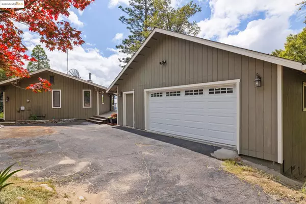 Sonora, CA 95370,17215 Mt. Everest Court