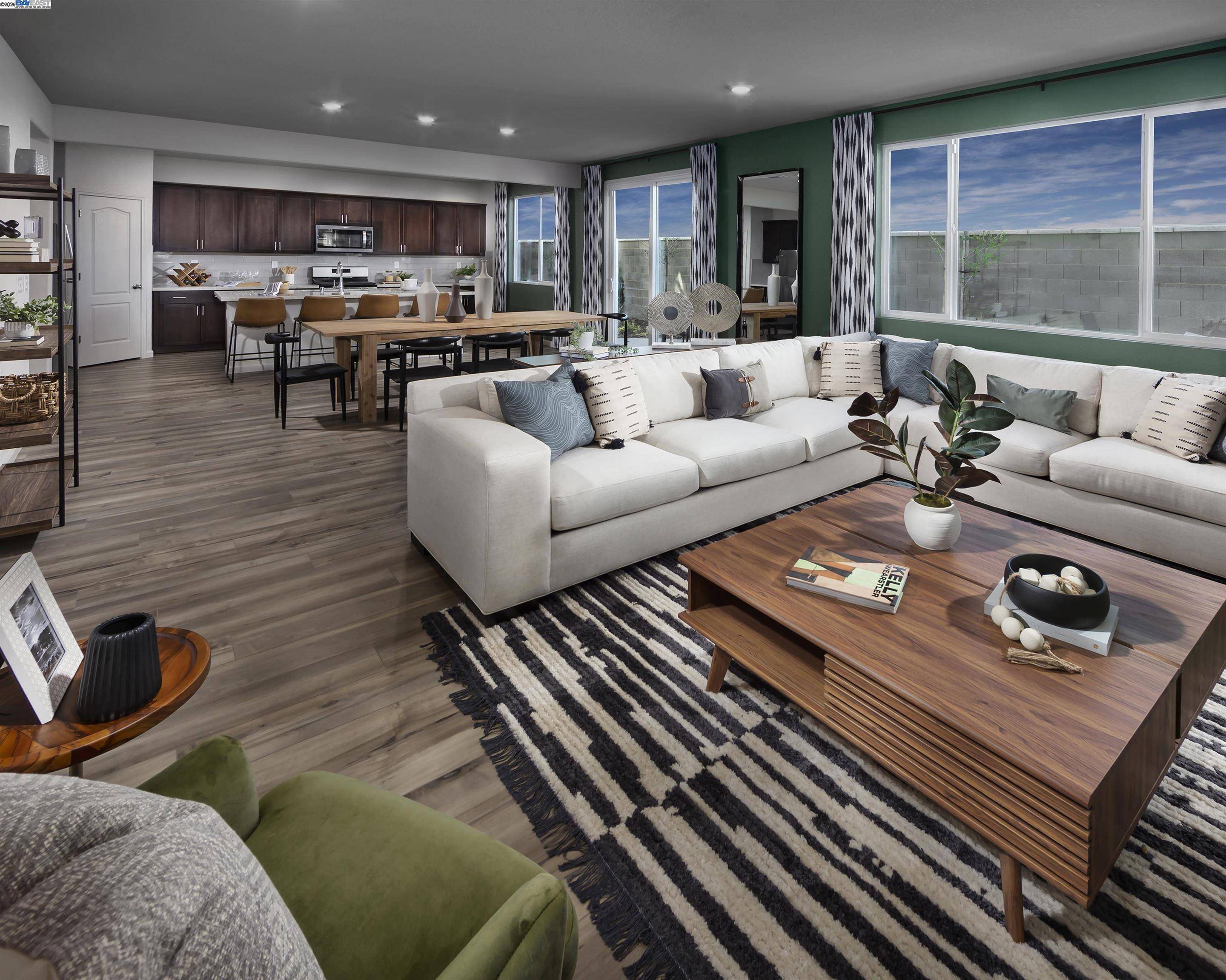Oakley, CA 94561,651 Channel Cir