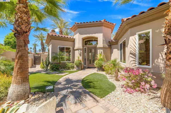Palm Desert, CA 92211,351 Tomahawk Dr