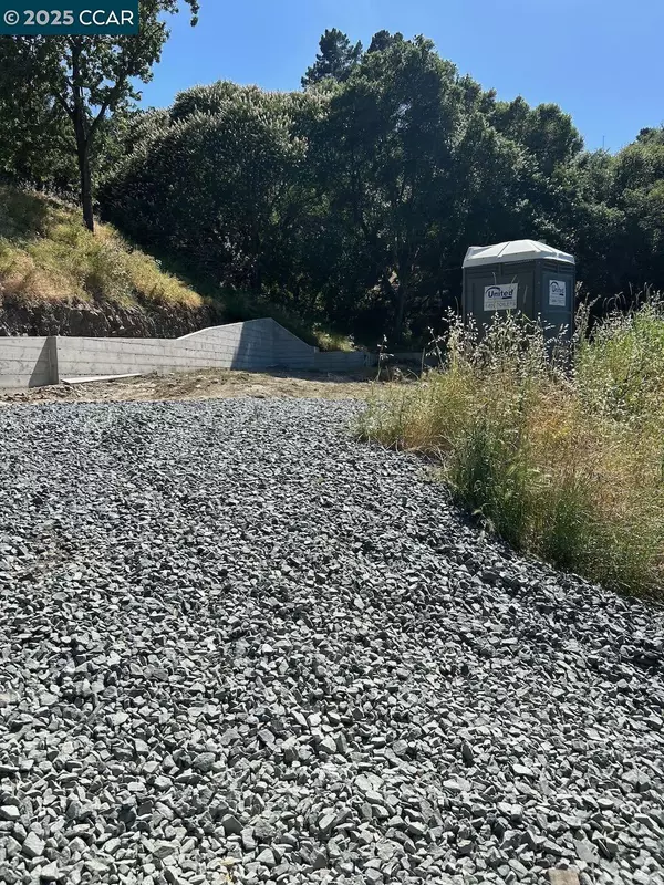 Lafayette, CA 94549,3339 Vaughn