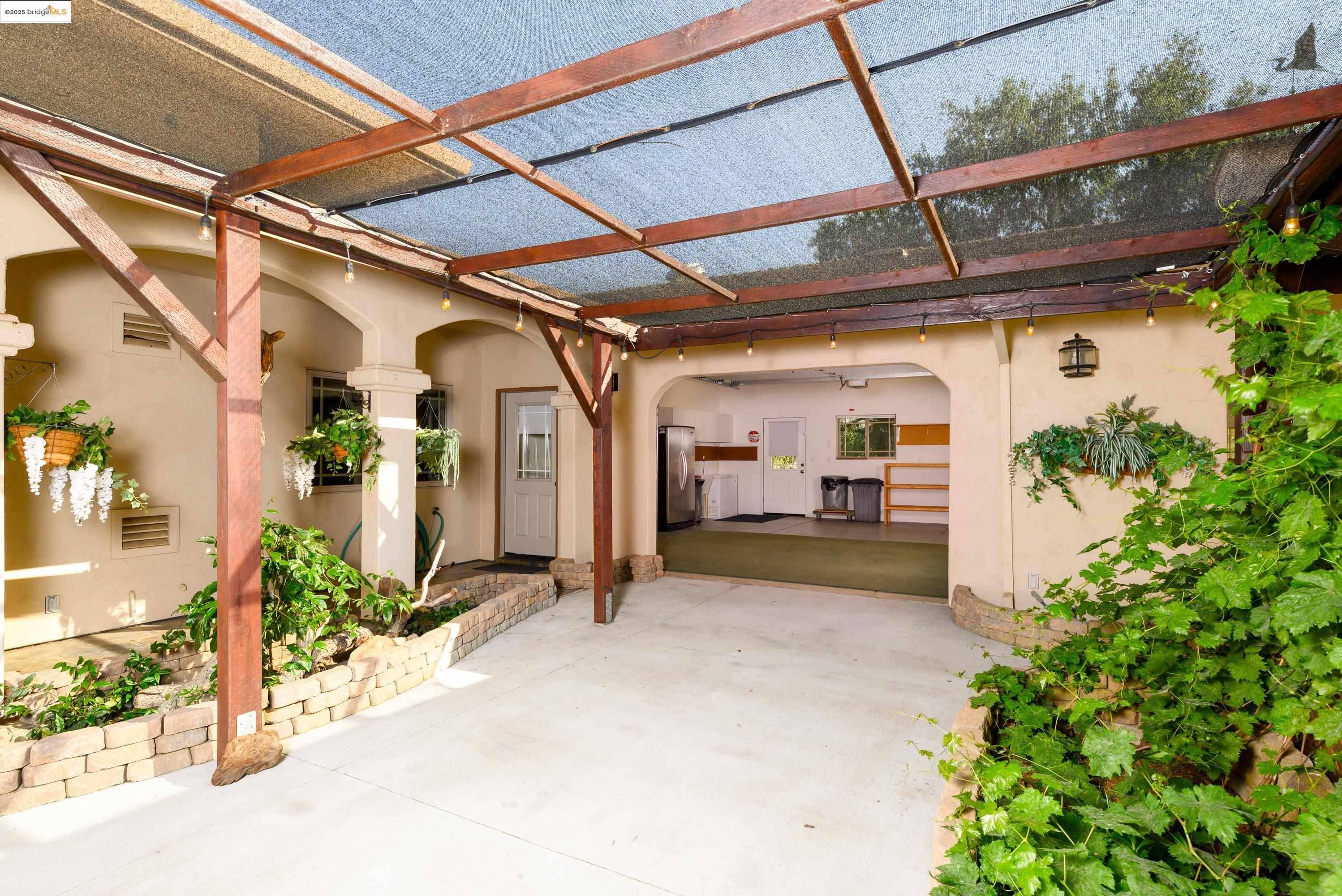 Jamestown, CA 95327,11770 River Rd