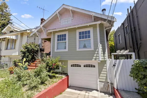 Oakland, CA 94606,1034 E 21St St