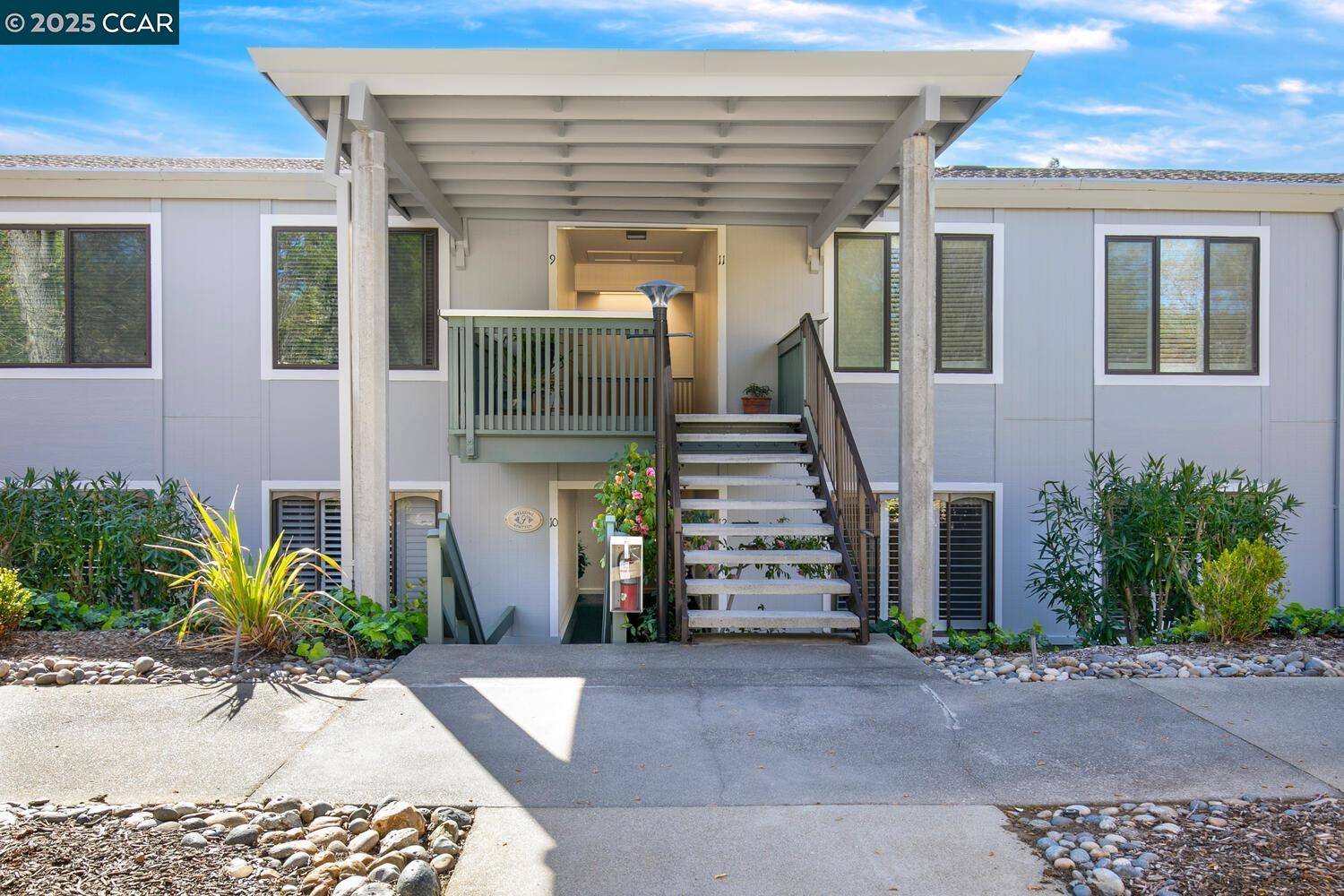 Walnut Creek, CA 94595,1816 Golden Rain #12