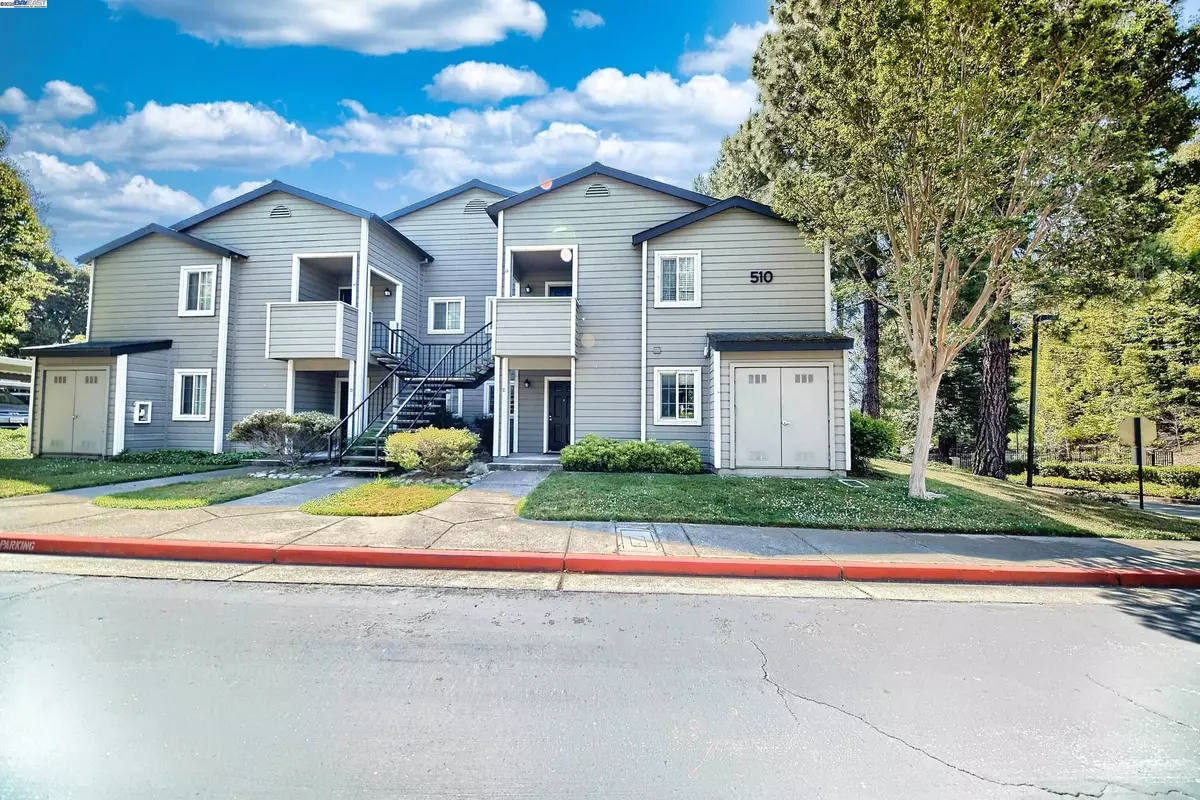 Oakland, CA 94605,510 Canyon Oaks Dr #C