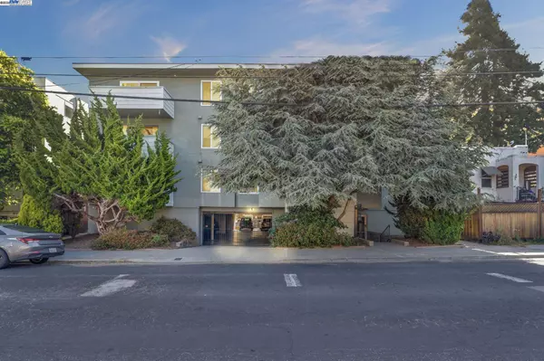 415 Cornell Ave #304, Albany, CA 94706