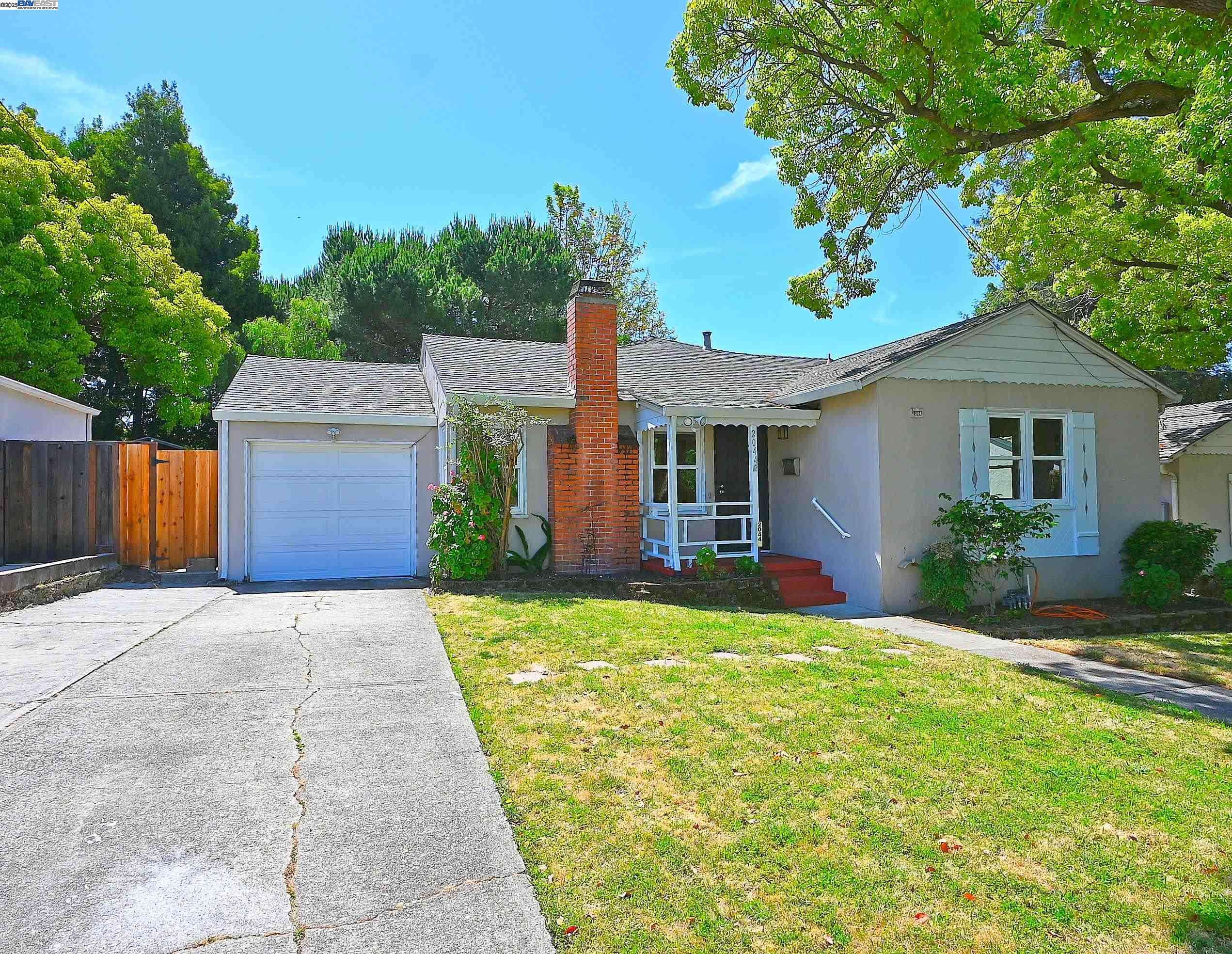 San Leandro, CA 94578,2044 Strang Ave
