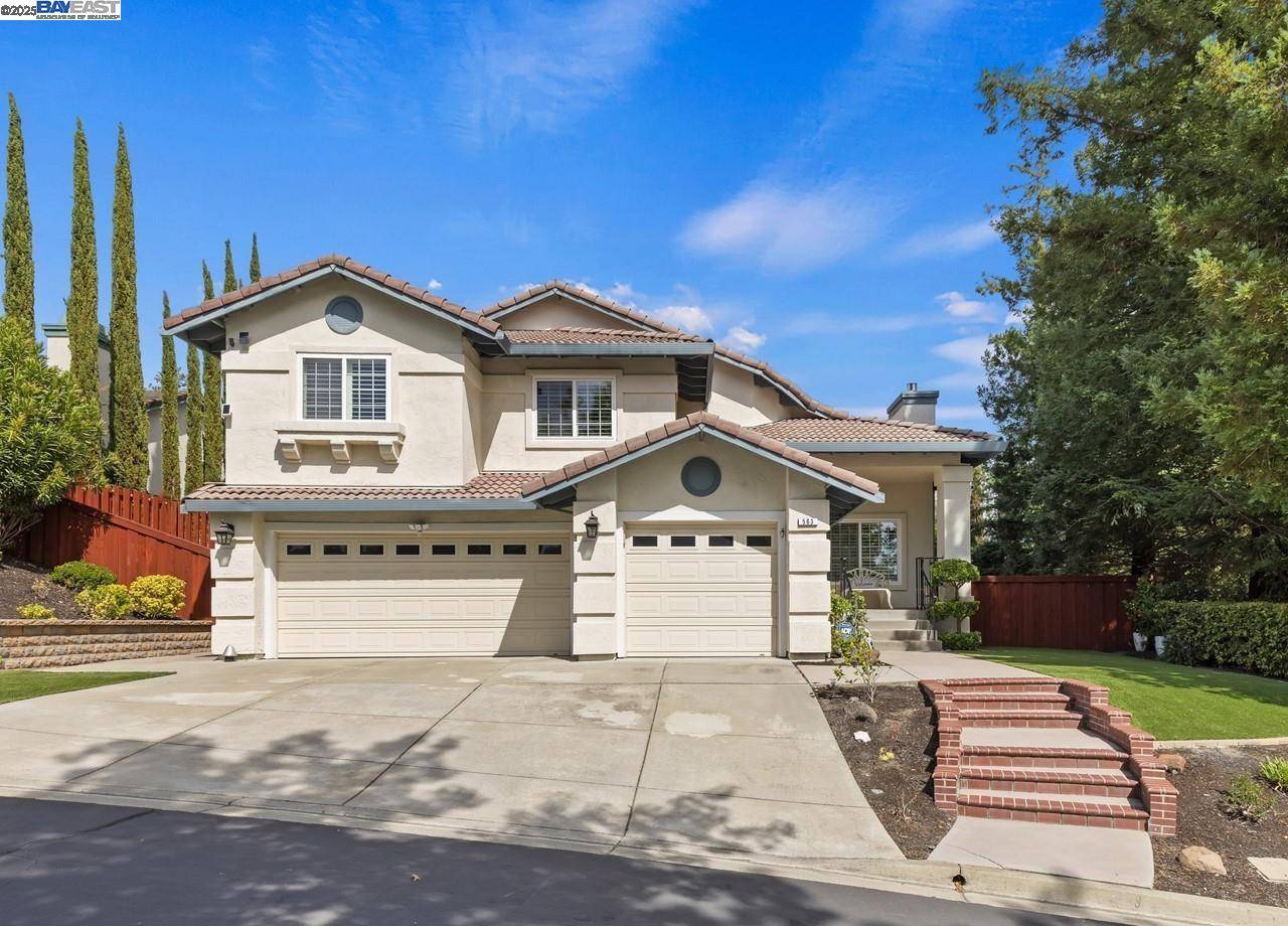 563 Grimsby Ln, Danville, CA 94506