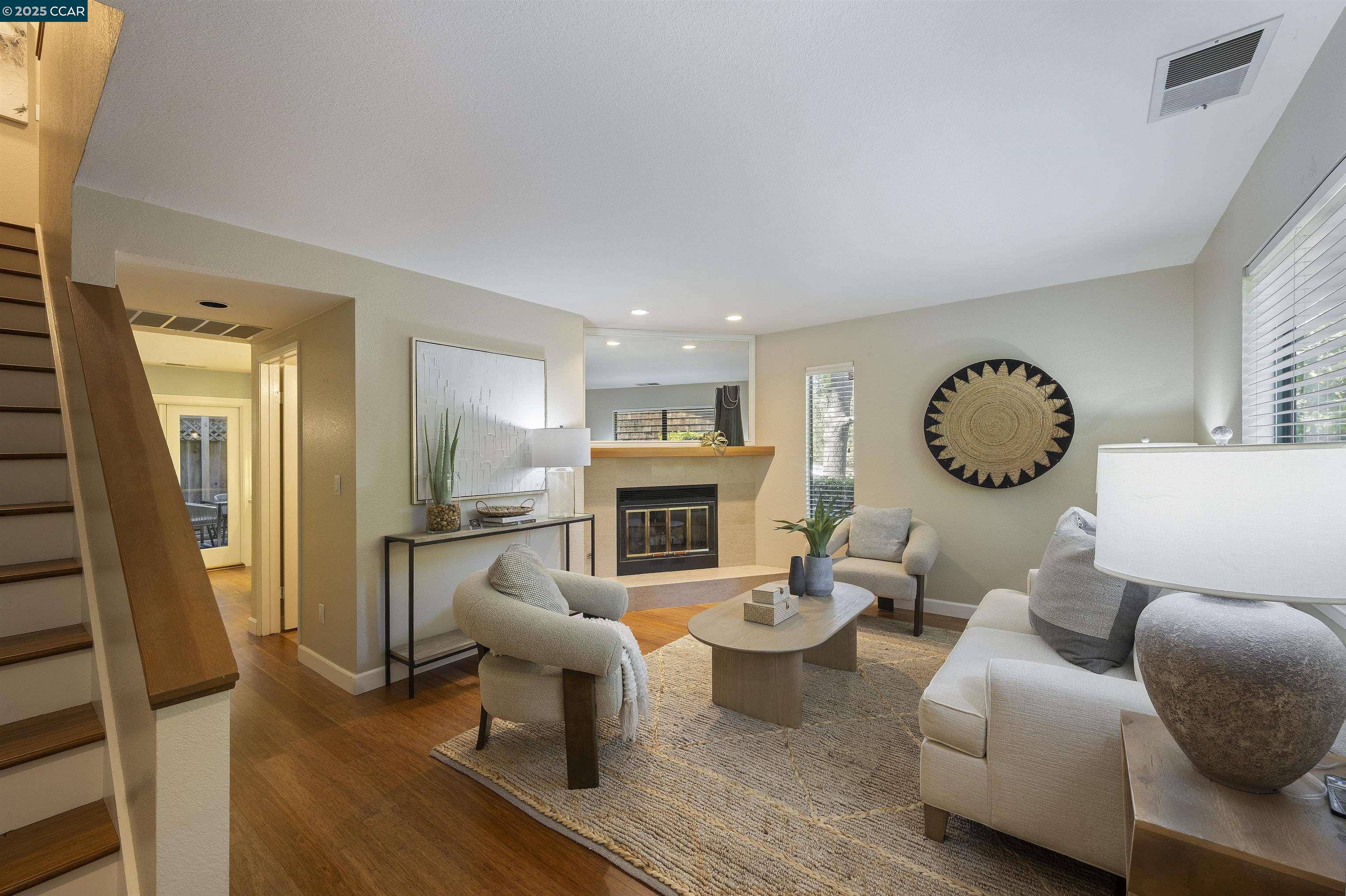 Walnut Creek, CA 94597,2340 Westcliffe Ln #C