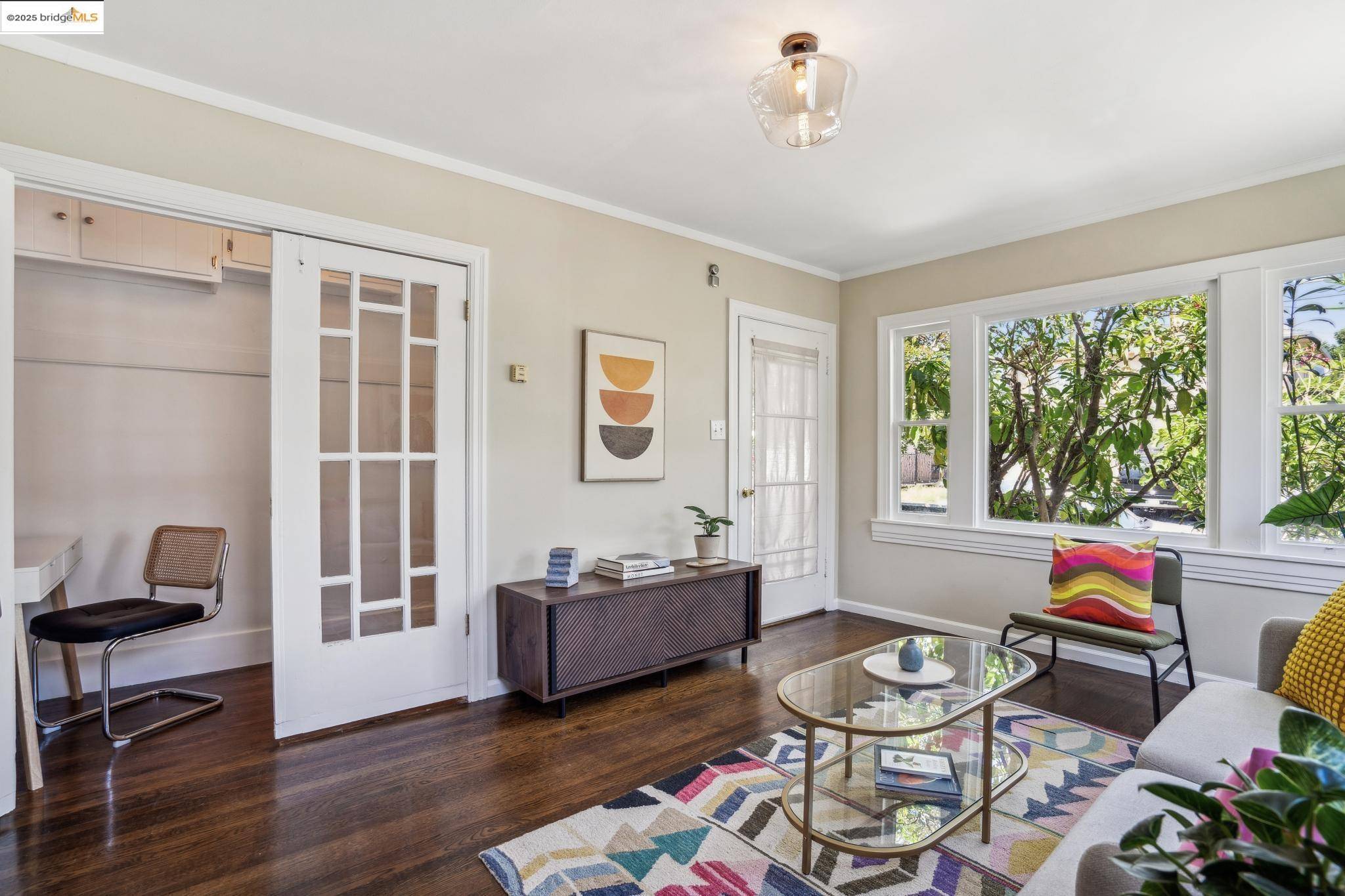 Oakland, CA 94619,3577 Brookdale Avenue