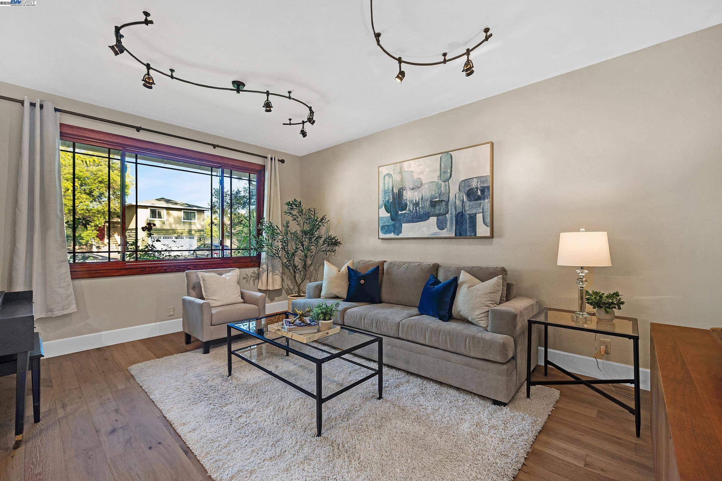 San Ramon, CA 94583,9895 Brunswick Way