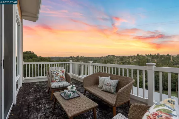 Orinda, CA 94563,102 Barbara Rd