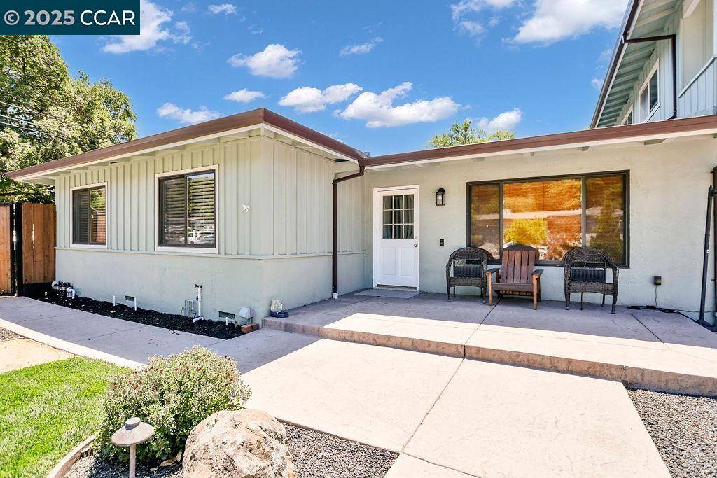 Martinez, CA 94553,1930 Nicolette Ct