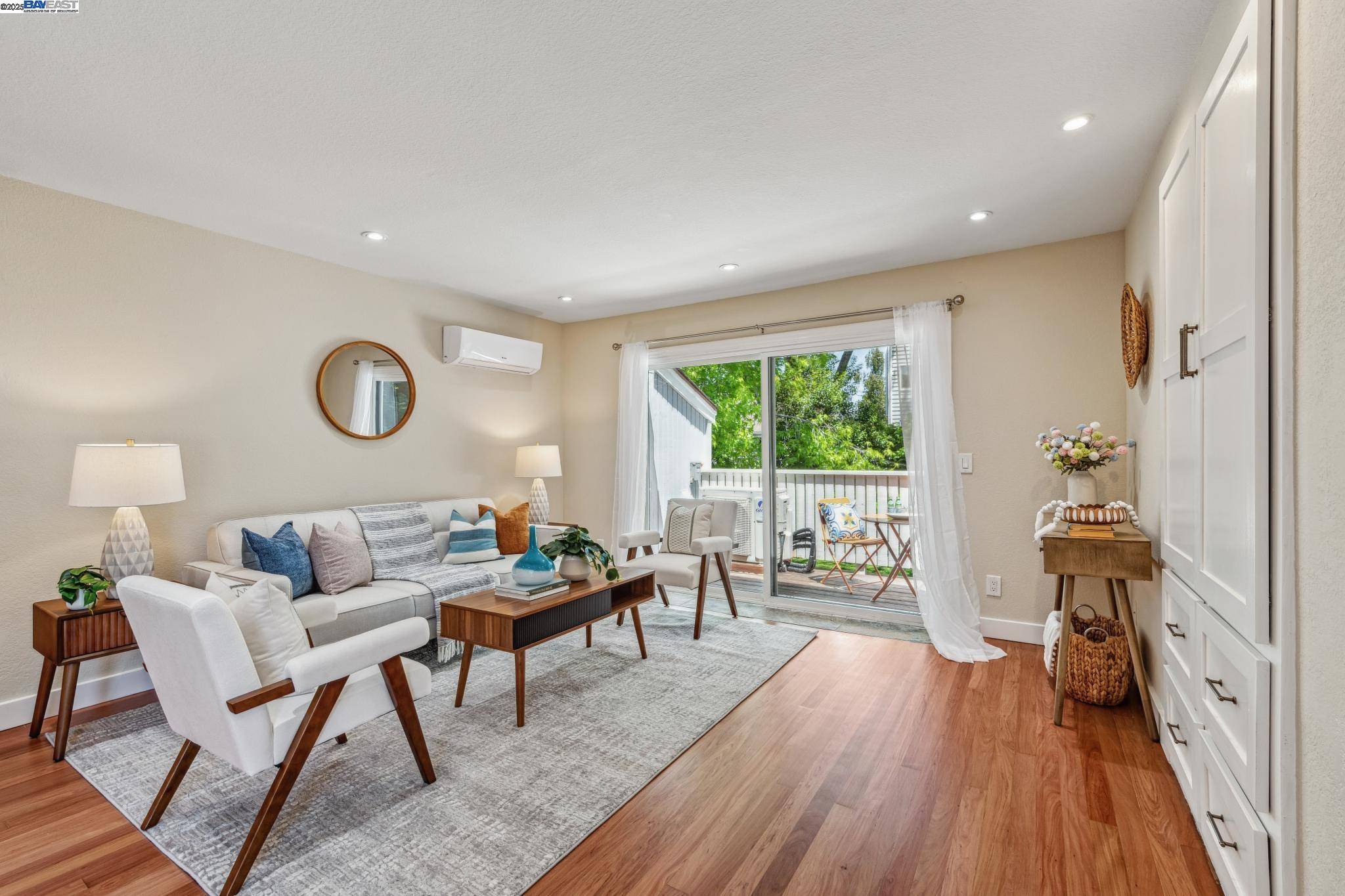 Richmond, CA 94804,198 Schooner Ct