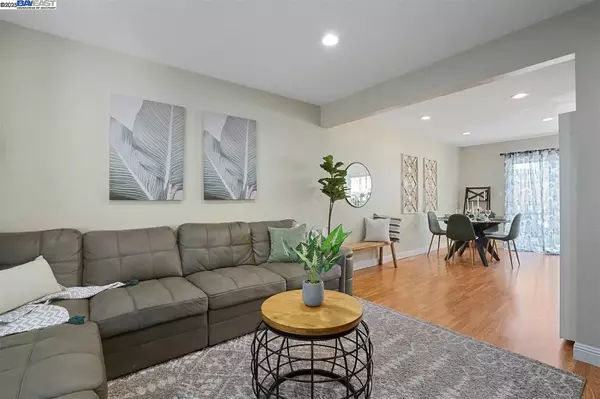 Fremont, CA 94536,38551 Royal Ann Cmn
