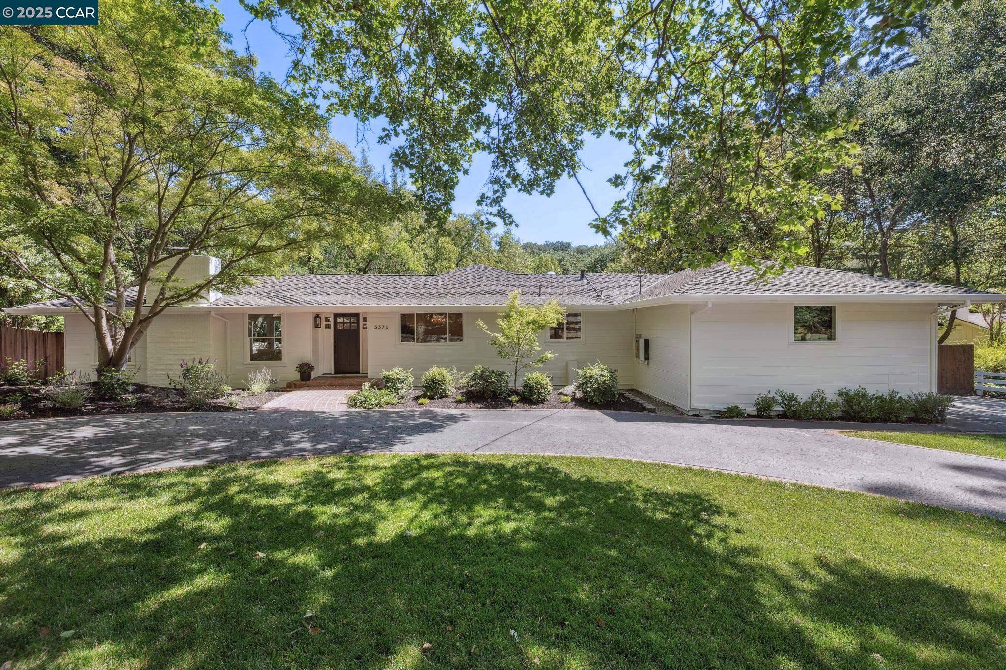 3376 Springhill Road, Lafayette, CA 94549