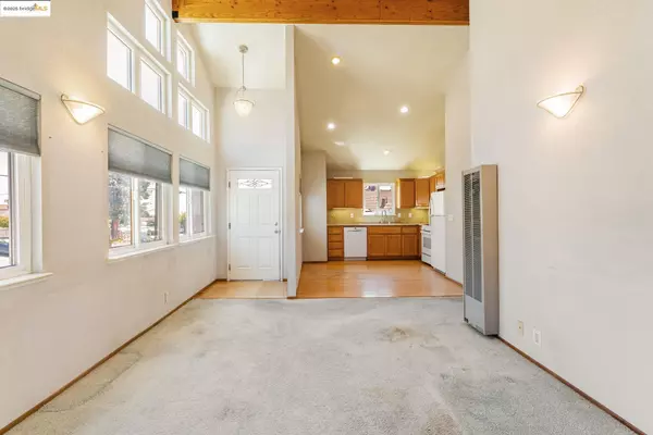 San Leandro, CA 94578,2116 LUNA AVENUE