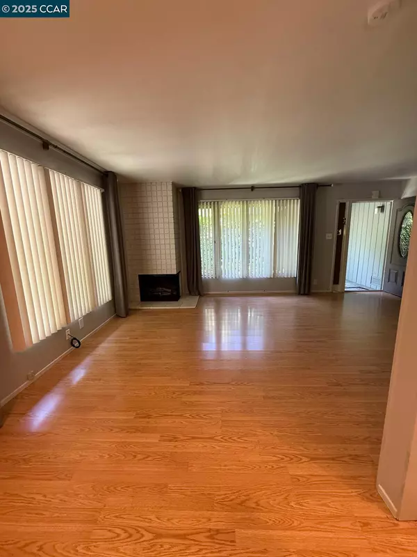 Walnut Creek, CA 94596,2061 VANDERSLICE AVE