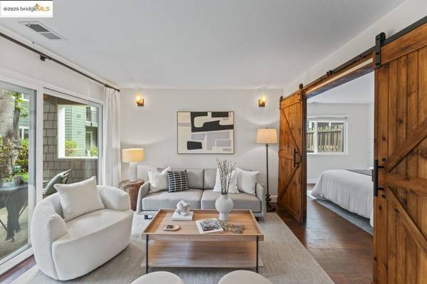 50 Emery Bay Drive, Emeryville, CA 94608