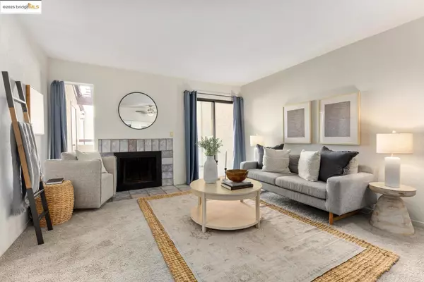 Concord, CA 94520,1391 Monument BLVD #APT 8