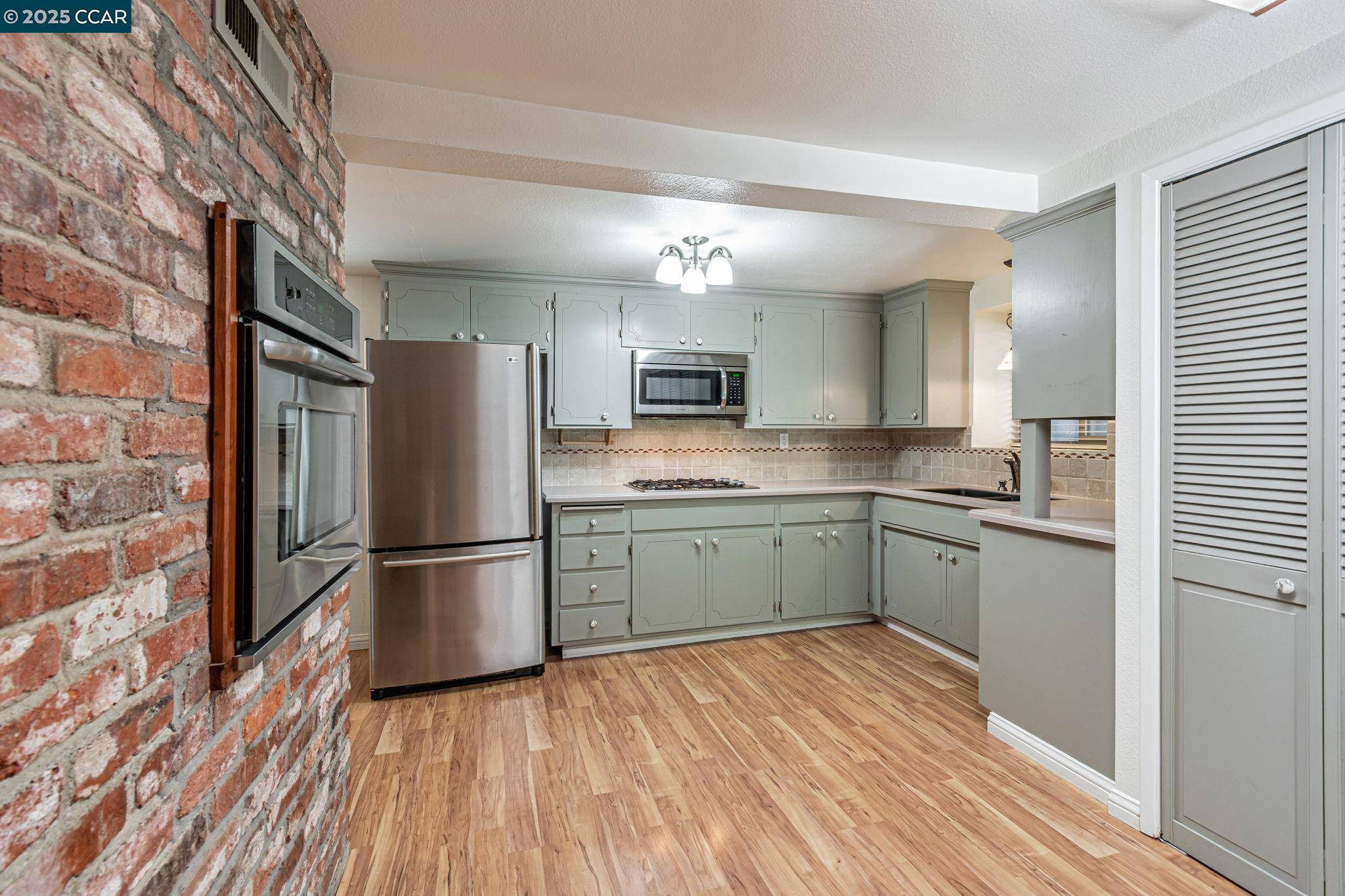 Richmond, CA 94805,5924 Mcbryde Ave