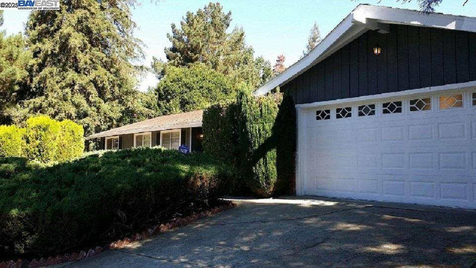 3 Southwaite ct, Orinda, CA 94563