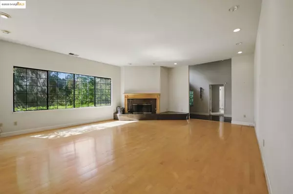Lafayette, CA 94549,3374 Kim Rd