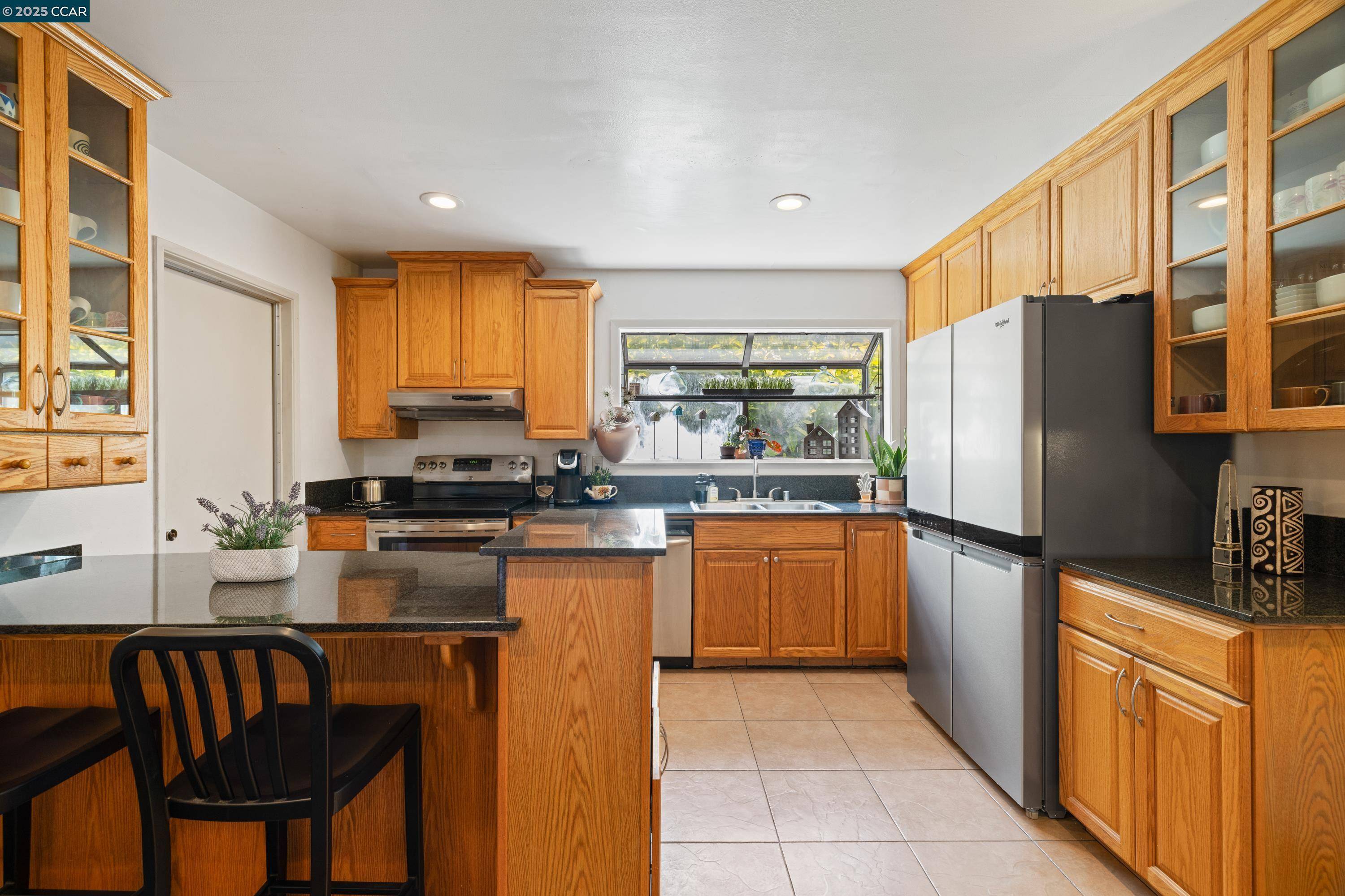 Pinole, CA 94564,925 Tara Hills Dr