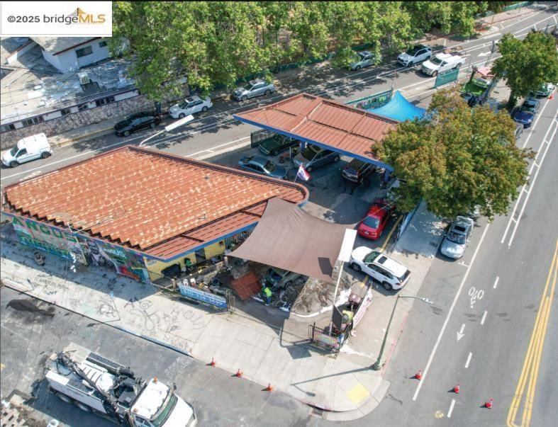 1901 Park Blvd, Oakland, CA 94606