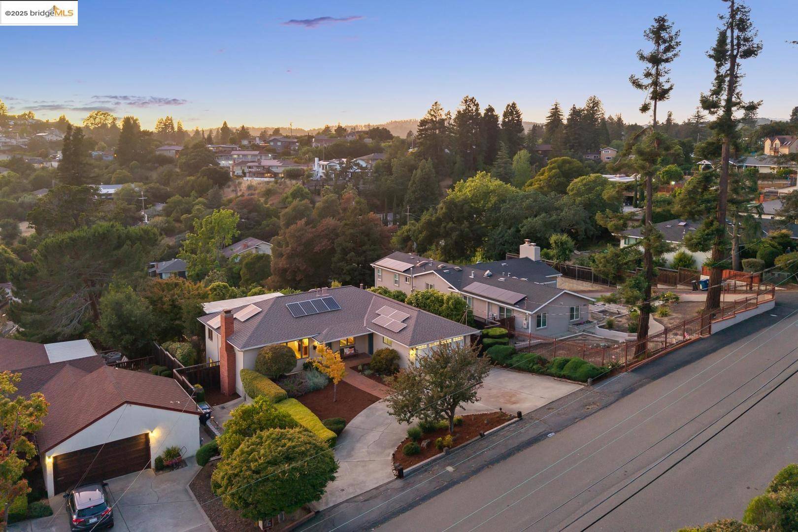 Castro Valley, CA 94546,18561 Lamson RD