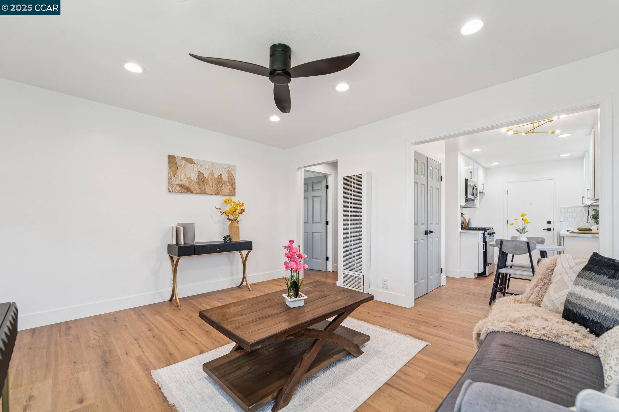 Carson, CA 90745,23230 Anchor Avenue #106