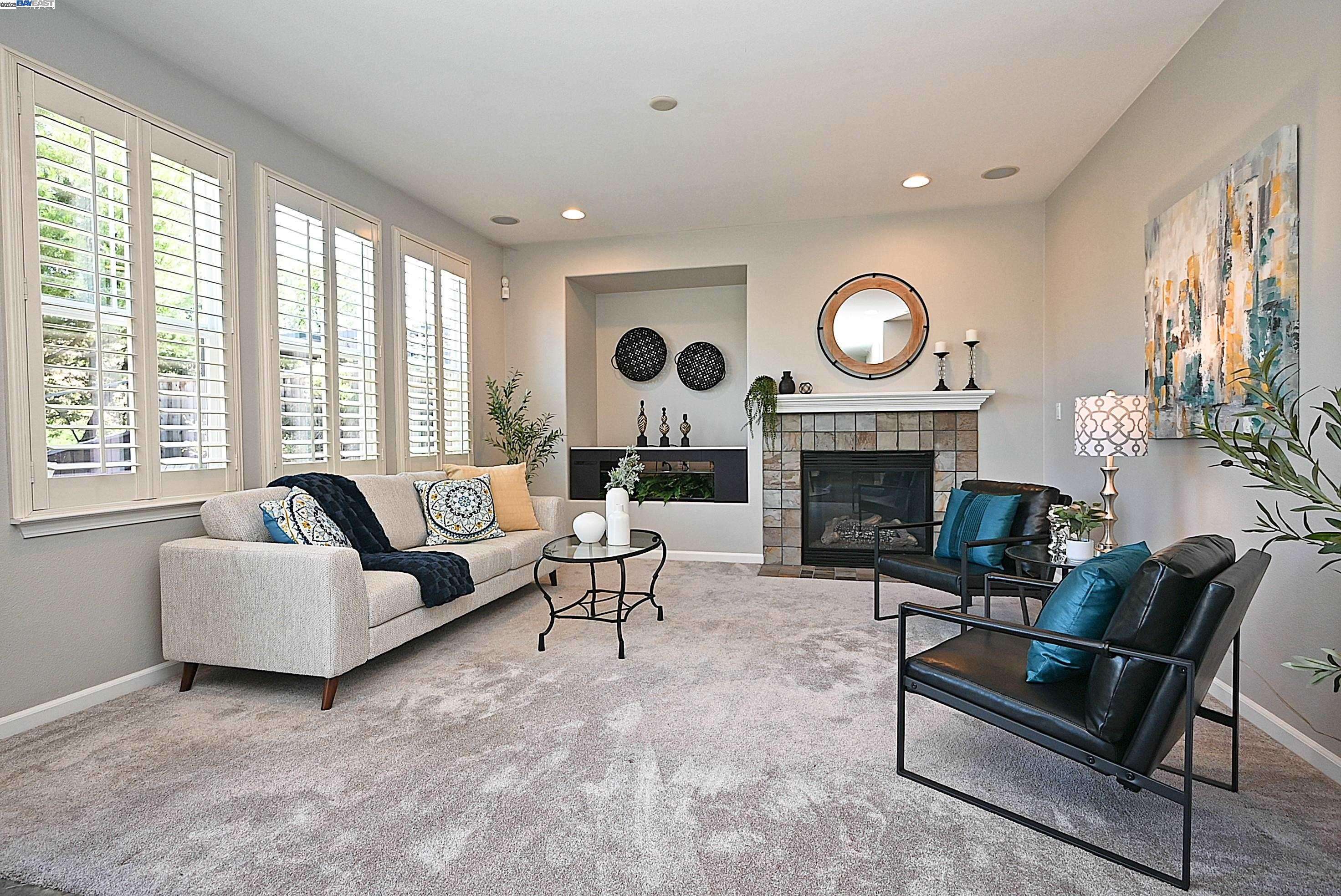 San Ramon, CA 94582,1628 Banbury Dr