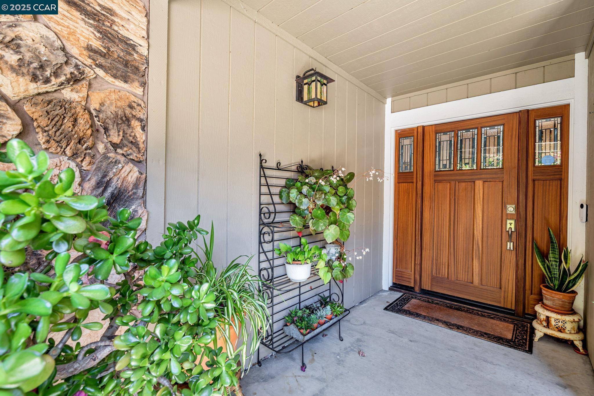 Pleasant Hill, CA 94523,308 Valley High Dr