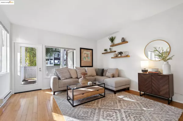 Richmond, CA 94804,89 Bayside Court
