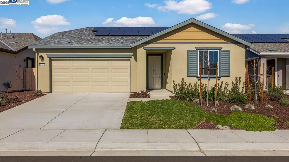 Manteca, CA 95336,1049 Heathridge Street
