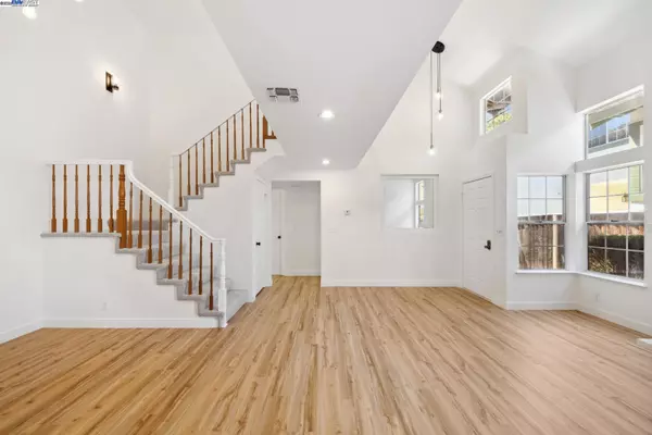 Pleasanton, CA 94566,1733 Magnolia Cir